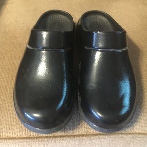 Oocloog Luxe Clog - Black
